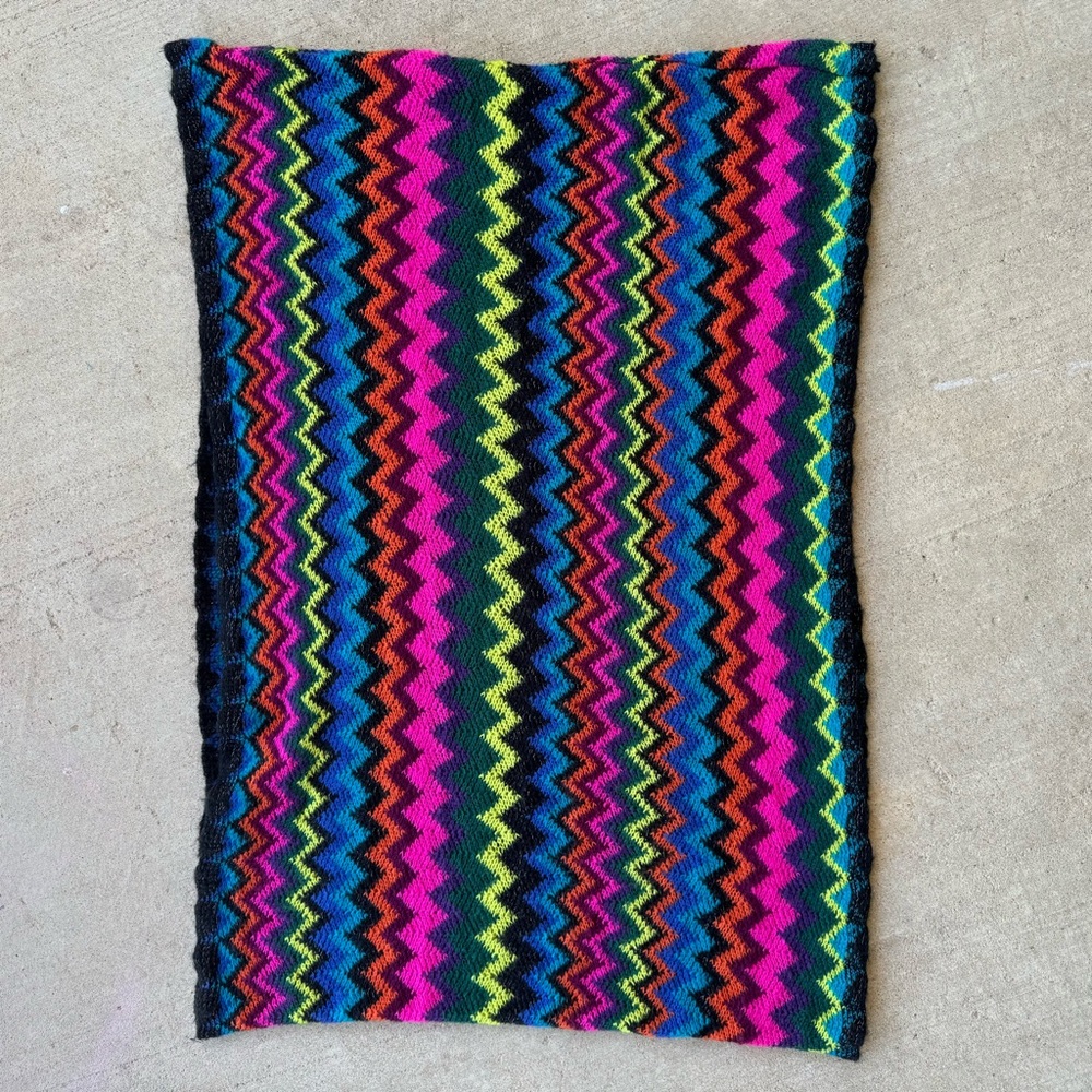 STEVE MADDEN Bright Multi Color Chevron Striped Boho Knit Infinity Scarf Shawl